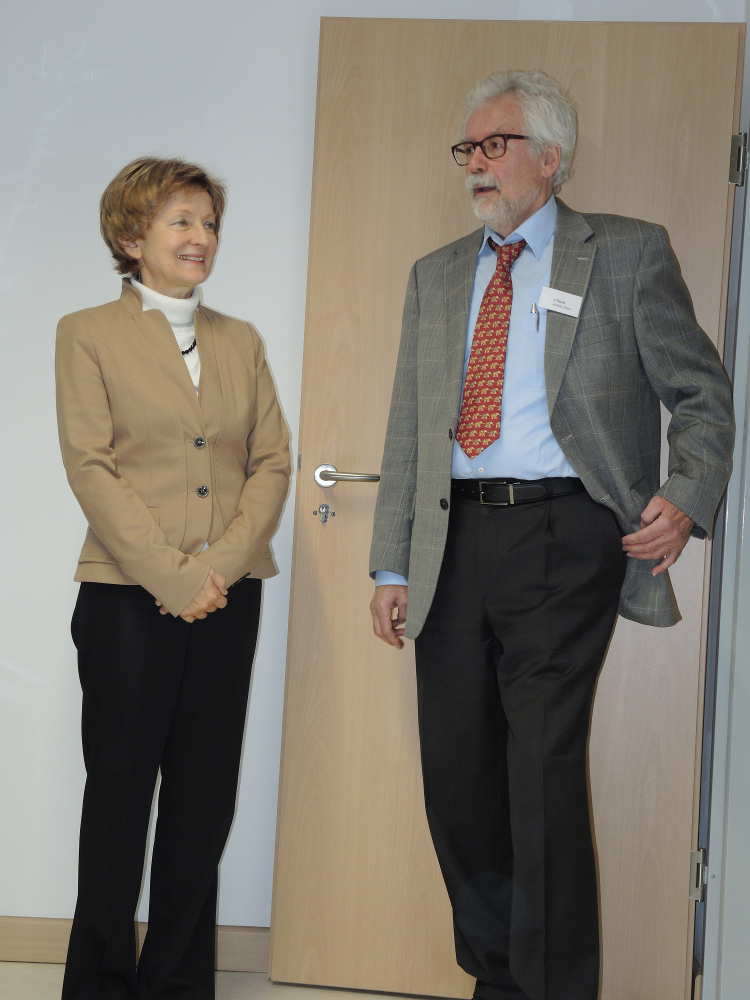 Tautz Baur